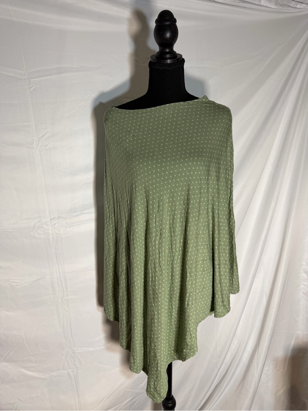 Women's Olive Green Dotted nursing cover